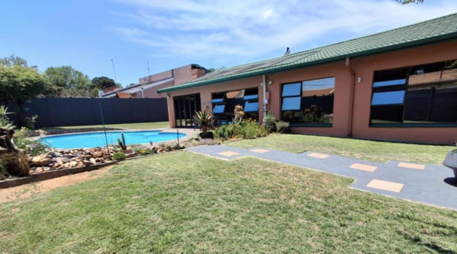 3 Bedroom Property for Sale in Sasolburg Ext 11 Free State